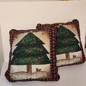 L Spivey Tapestry Throw Pillows Set Of 2 Christmas Tree Red Cardinal 14" Square